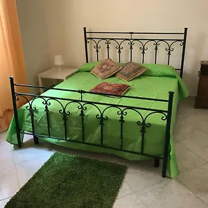 Via Marchesi Avola